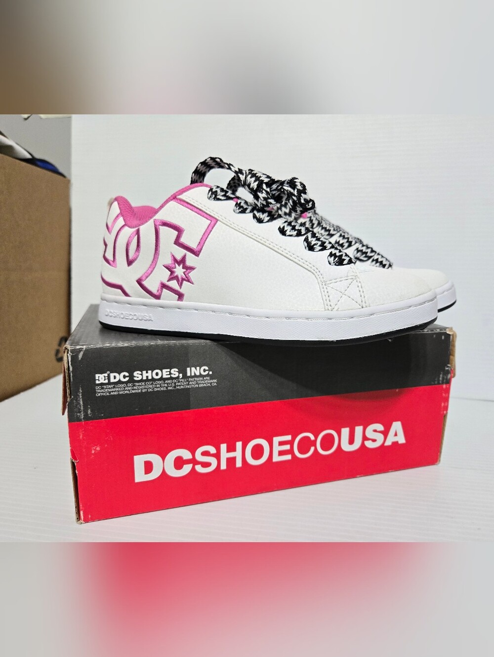 DC Shoes Court Graffik Womens Size 5